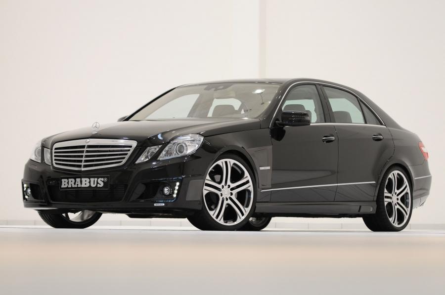  Mercedes-Benz E-Class by Brabus 2009 года  (фото 22 из 45)